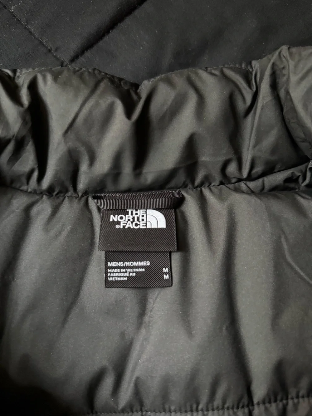 North face 550 black vest